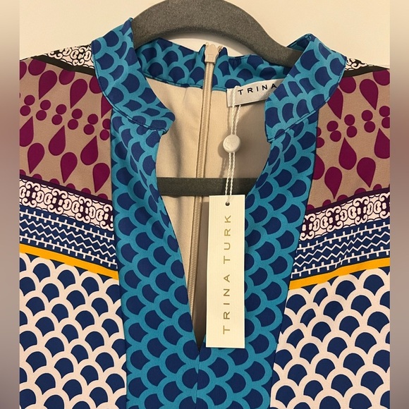 TRINA TURK Multi-color Short Sleeve Jumpsuit w/Tie Size XS NWT - Picture 4 of 6